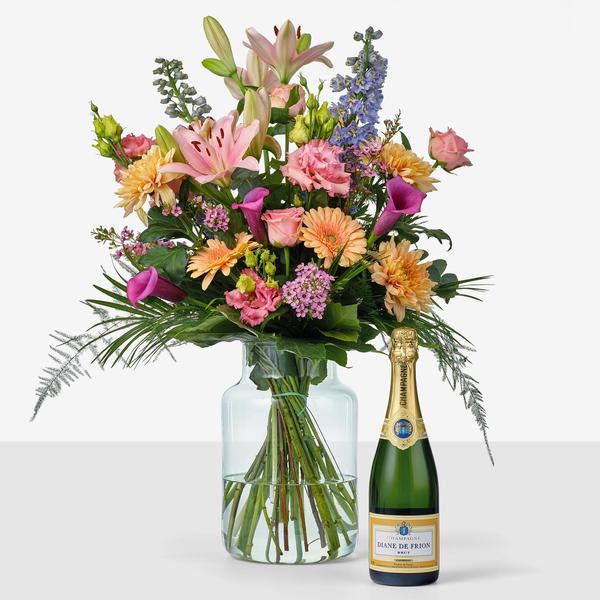 Vrolijk veldboeket pastel met champagne